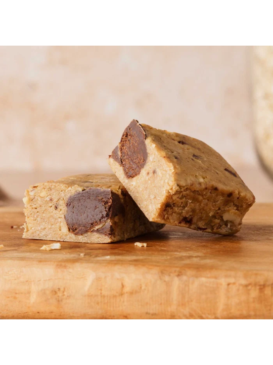 Avižų batonėlis su šokolado gabalėliais Naturally Pam Oat Bar