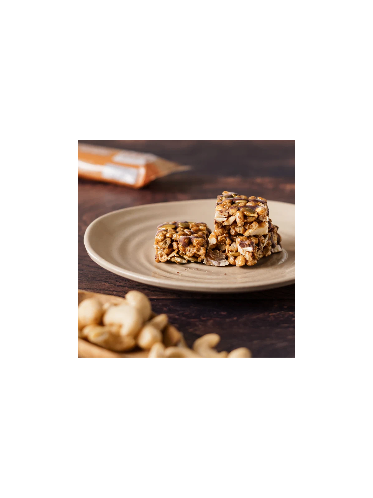 Traškus baltyminis batonėlis su anakardžiais Naturally Pam Crunchy Protein Bar
